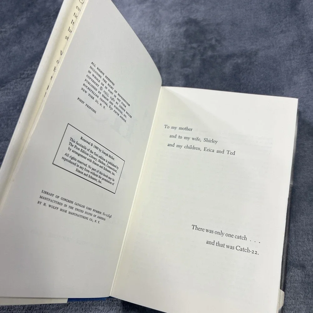Catch-22 Book Joseph Heller First Edition Library FEL Facsimile HC Slipcase‎